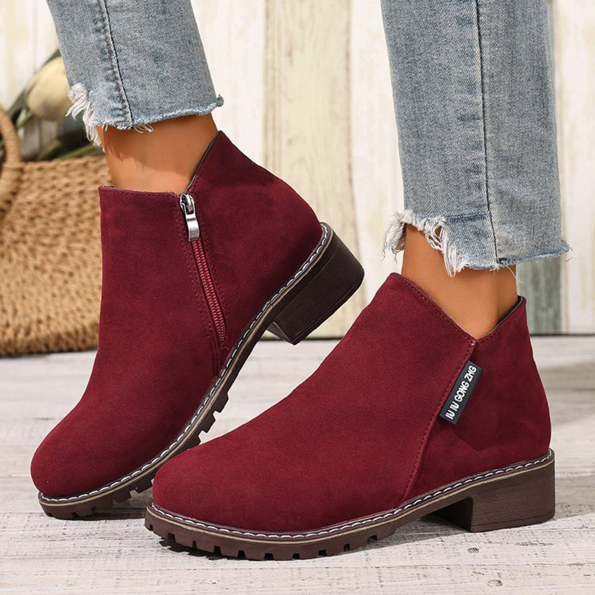 Sepatu Bot Wanita Musim Gugur  - Woman Formal Wear ulasan dan harga